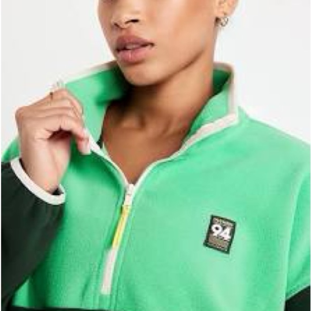 Women’s Old Navy 94 Retro Fleece Pullover Green